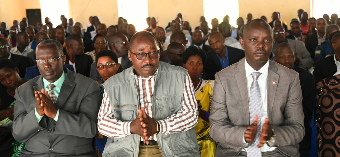 Le Président Nkurunziza en séance de moralisation à Kirundo, au nord du Burundi