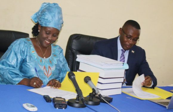 Dr. Thaddée Ndikumana, le nouveau ministre de la Santé promet de “travailler avec tous les partenaires”