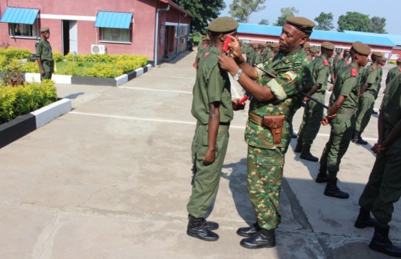 Burundi : Les cérémonies de reconnaissance des grades pour les candidats officiers de la FDNB