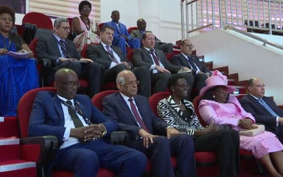Le président du sénat burundais effectue une visite à l’AN Tanzanienne