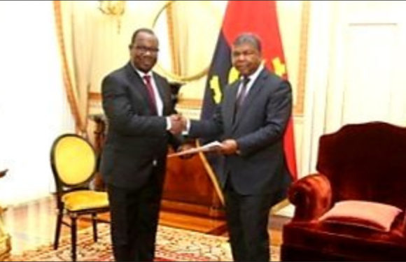 Le Président du Burundi envoie un message à son homologue Président de l’Angola