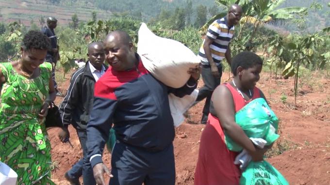 Le Burundi célèbre la journée de la solidarité locale