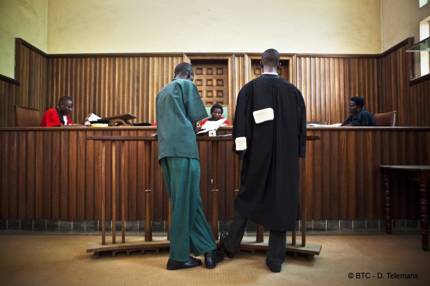 Les détracteurs burundais SINDUMUJA veulent que la justice internationale s’impose au Burundi : Le Ministère Public n’informe plus sur la justice ordinaire