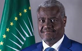 Moussa Faki Mahamat ou “le signe avant-coureur d’un autre complot international contre la Côte d’Ivoire?”