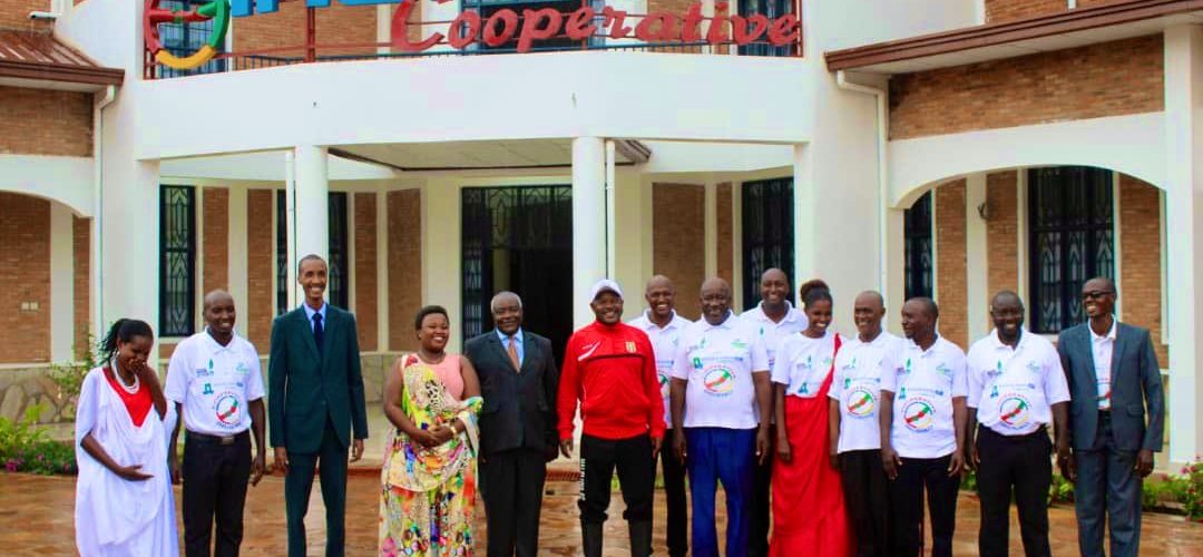 Burundi : Le Président Nkurunziza a lancé le début des activités de la Coopérative Ihuriro à Makamba