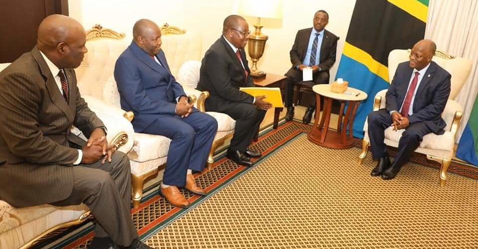 S.E. MAGUFULI, Président de la Tanzanie, reçoit un message spécial de S.E. NKURUNZIZA, Président du Burundi