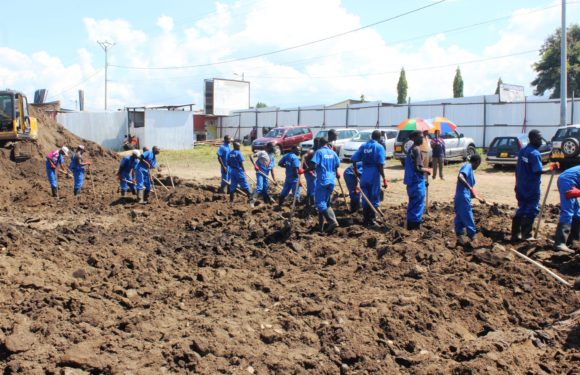 Le Génocide du Burundi : La CVR exhume des corps de fosses communes à Kamenge