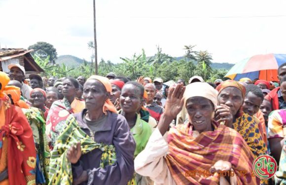 Gitega: le Chef de l’Etat octroie une aide aux démunis pour leur souhaiter les meilleurs vœux