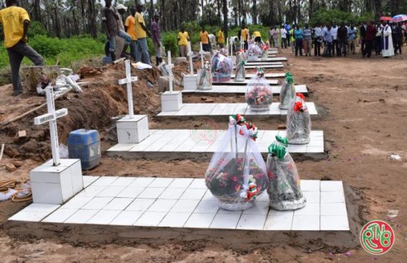 Inhumation des victimes des pluies diluviennes au Nord de Bujumbura