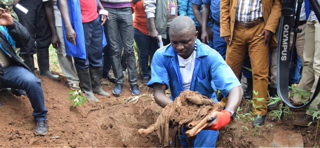 Burundi :  Genocide 1972 – A Karusi  le CVR exhume 7.000 corps près de la Ruvubu
