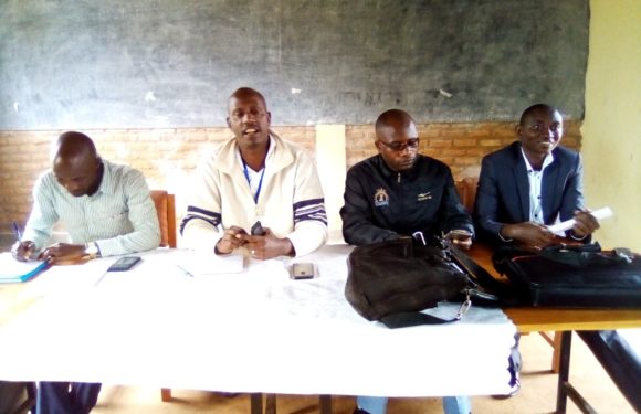 Burundi / Karuzi : Réunion autour de la gestion collinaire des coopératives SANGWE