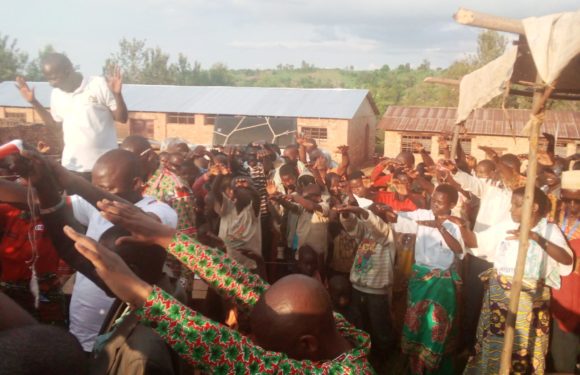 10 militants quittent le CNL pour le CNDD-FDD SASA, NTEGA, KIRUNDO / Burundi