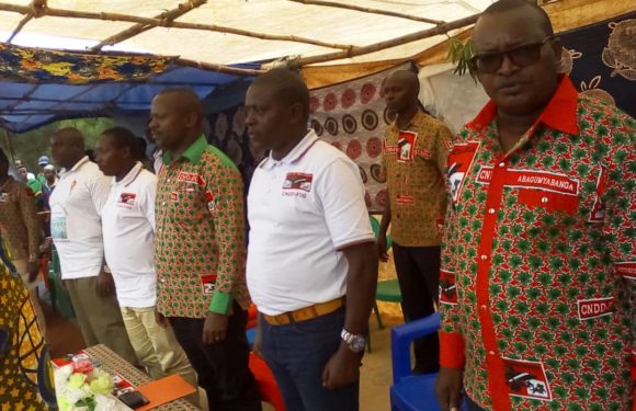Le CNDD-FDD KAYOGORO a 35 nouveaux BAGUMYABANGA / Burundi