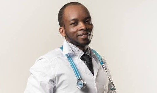 DIASPORA – COVID-19 : Dr. NDIHOKUBWAYO Benjamin – Un Docteur, originaire du Burundi , au centre de riposte COVID-19 en RUSSIE