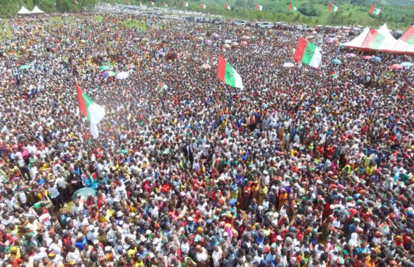 Campagne électorale 2020 – 1er jour : Le CNDD-FDD est à  GITEGA pour se lancer / Burundi