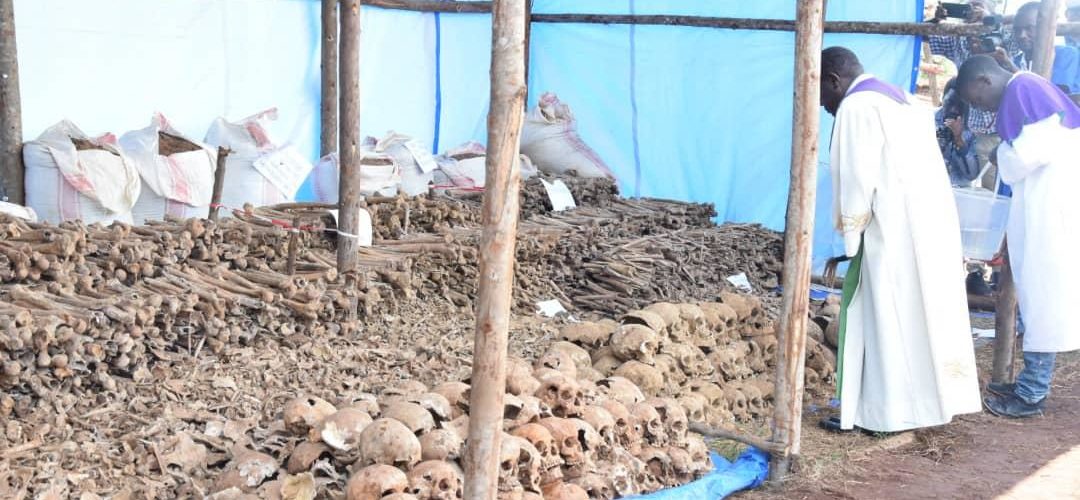 Le Génocide de 1972 au Burundi  : 2.653 restes humains excavés des fosses communes de GIHETA par la CVR /  GITEGA