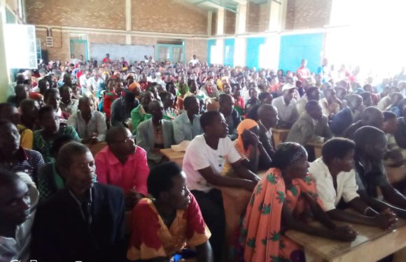 Rencontre CNDD-FDD en commune BUTAGANZWA , RUYIGI  / Burundi