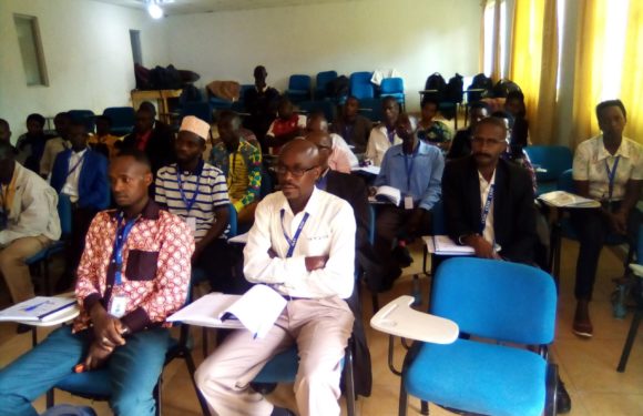 La CENI organise une réunion avec la CEPI de MWARO / Burundi