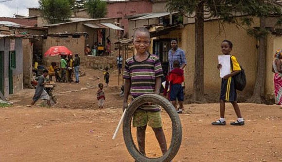 Le Rwanda, un pays parmi les plus pauvres de la planète, longtemps caché par la propagande