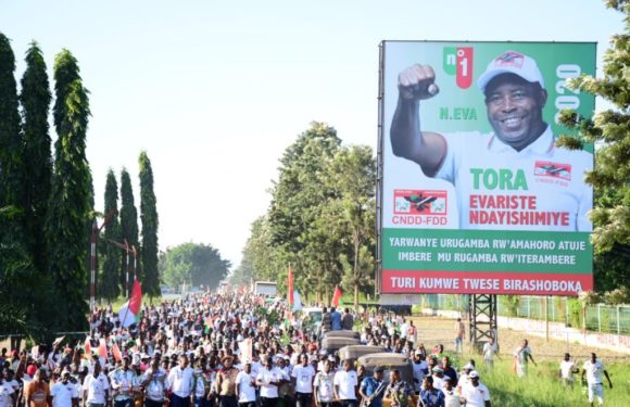 Campagne Elections2020 8ème jour : Le CNDD-FDD BUJUMBURA MAIRIE – Meeting dans les 3 communes de la MAIRIE / Burundi