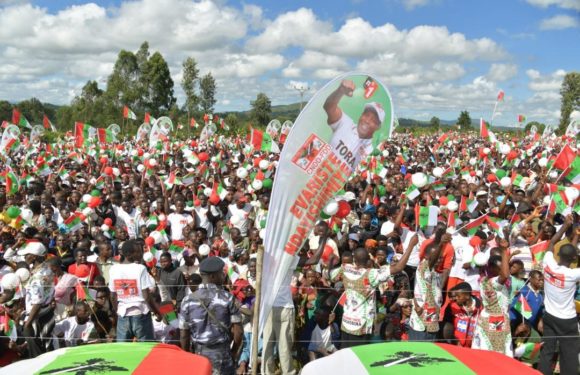 Campagne Elections2020 13ème jour : Le CNDD-FDD était à BURURI / Burundi