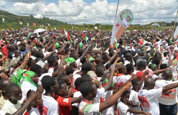 Campagne Elections2020 10ème jour : Le CNDD-FDD était à CANKUZO / Burundi