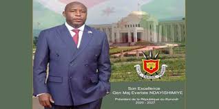 Burundi : le nouveau président Évariste Ndayishimiye adoubé malgré les ...