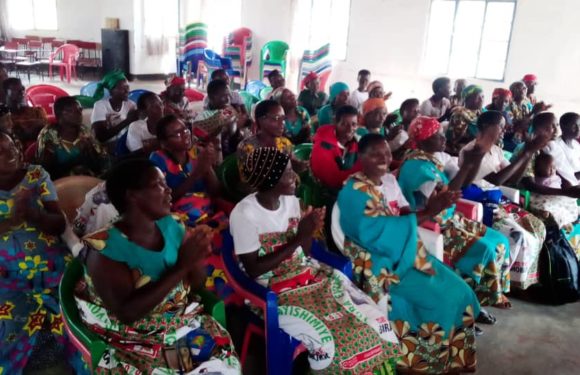 BURUNDI : Les BAKENYERERARUGAMBA de CANKUZO échangent sur LE SOCIO-ECONOMIQUE