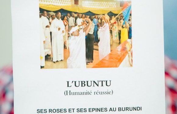 L’ Abbé NTABONA sort  – L’UBUNTU, ses roses et ses épines au BURUNDI –