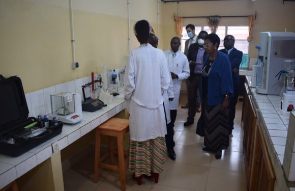 Visite d’une délégation USA à l’Université de NGOZI / BURUNDI