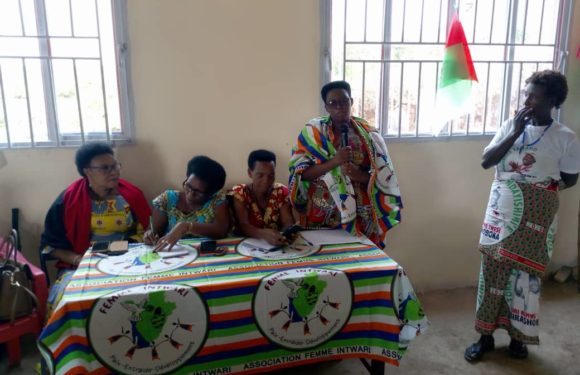 BURUNDI : Réunion entre BAKENYERERARUGAMBA dont FEMME INTWARI de MWARO