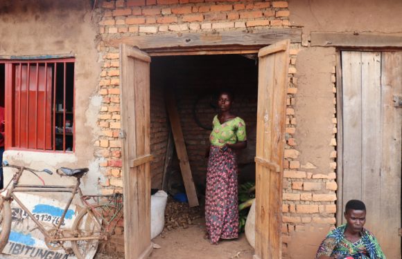 BURUNDI : Une commerçante de semences agricoles à GASASA, BUTAGANZWA / RUYIGI