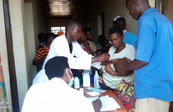 BURUNDI : Semaine de la Santé Mère Enfant et contre la rougeole à BUGABIRA / KIRUNDO