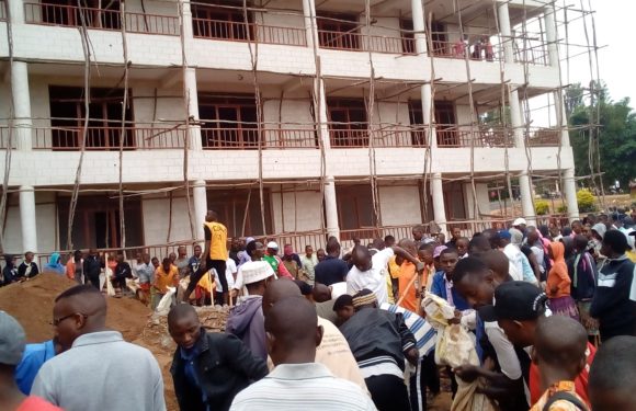 BURUNDI : TRAVAUX DE DEVELOPPEMENT COMMUNAUTAIRE – Construire l’immeuble des services provinciaux de MAKAMBA