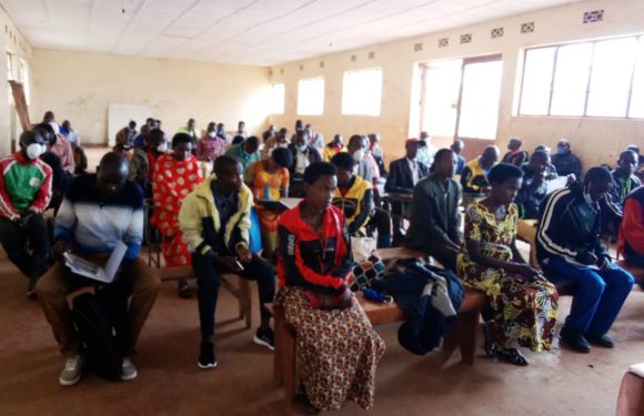 BURUNDI : L’ANACOOP en réunion avec les coopératives de MWUMBA / NGOZI
