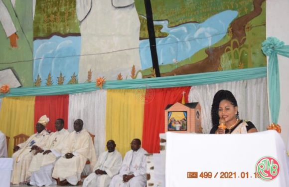Le gouvernement salue la contribution de l’église catholique dans le développement du pays