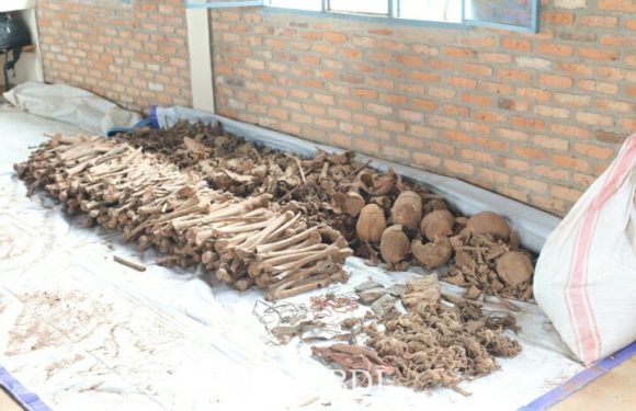 GENOCIDE CONTRE LES HUTU DU BURUNDI EN 1972 / CVR : 253 corps exhumés sur la colline MUGOZI à BURURI