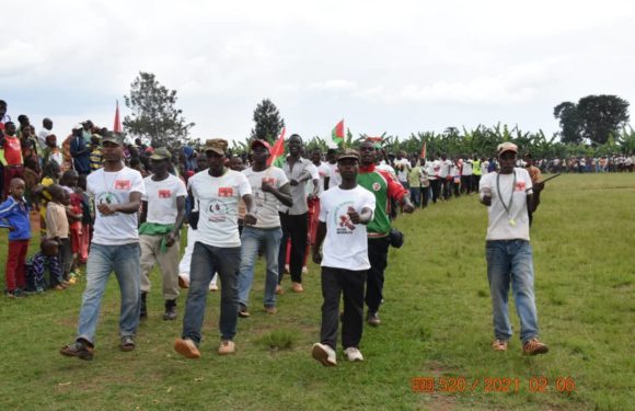 BURUNDI : Le CNDD-FDD BUGENYUZI a de très nombreux nouveaux adhérents / KARUSI