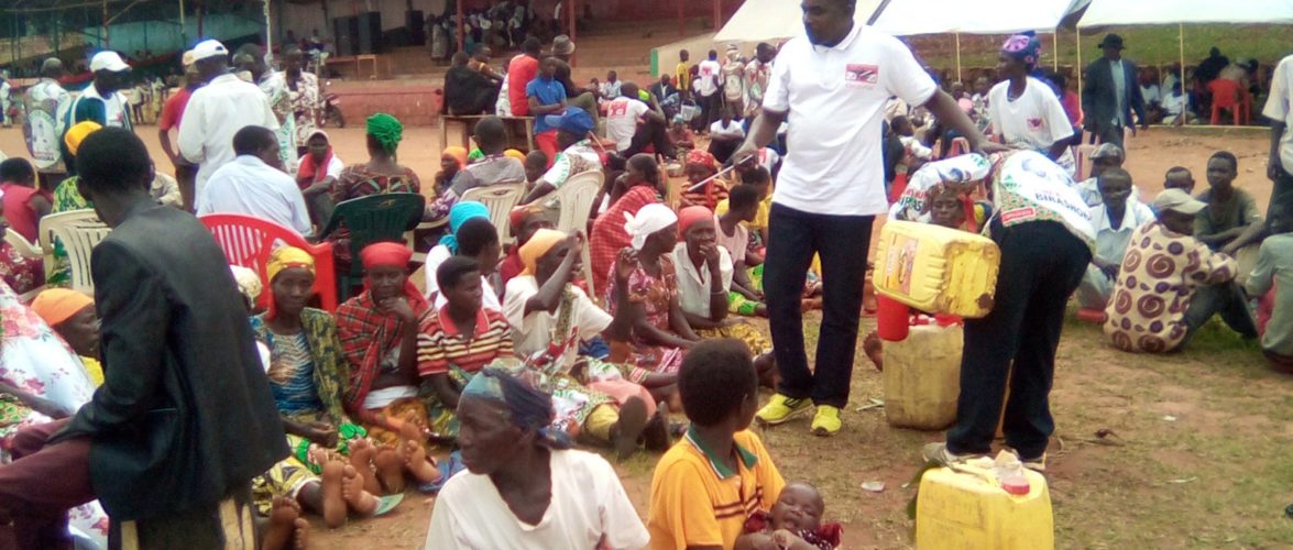 BURUNDI : Les BAGUMYABANGA de MAKAMBA fêtent la victoire du CNDD-FDD en 2020