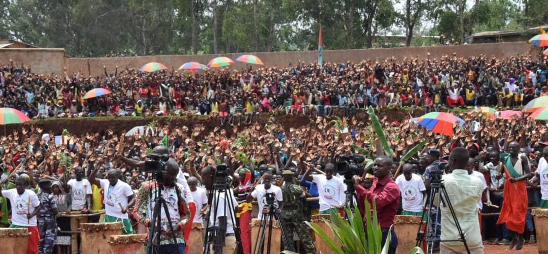 BURUNDI : Les BAGUMYABANGA de BURAZA fêtent la victoire du CNDD-FDD en 2020 / GITEGA