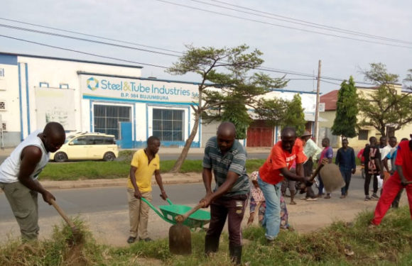 BURUNDI : TRAVAUX DE DEVELOPPEMENT COMMUNAUTAIRE – Autour du Boulevard NDADAYE Melchior / BUJUMBURA MAIRIE