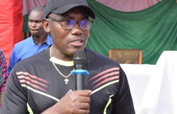 Karusi: le Ministre de la santé publique apprécie le travail des agents de santé communautaire