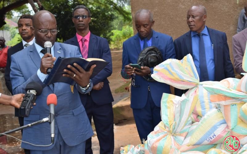 L’église pentecôte de Bujumbura vole au secours des victimes des inondations de Gatumba et Rukaramu