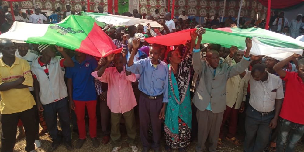 BURUNDI : 95 nouveaux dont des ex-CNL entrent au CNDD-FDD BUTIHINDA / MUYINGA