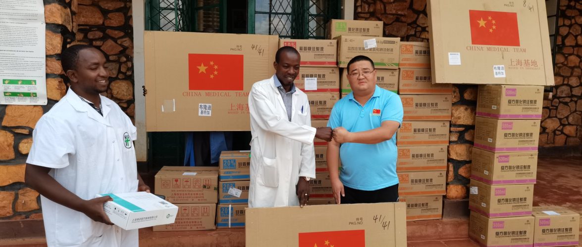 BURUNDI / CHINE : Don de 15 tonnes de médicaments et d’équipements médicaux