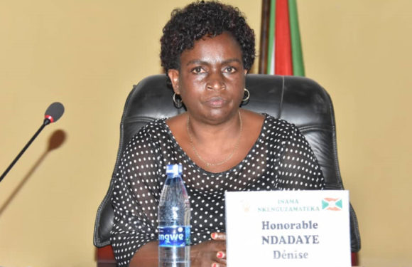 L’Hon. Denise Ndadaye remplace l’Hon. Njebarikanuye révoquée