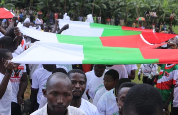 BURUNDI : Le CNDD-FDD MARANGARA reçoit 529 ex-CNL, UPRONA, et  FRODEBU / NGOZI