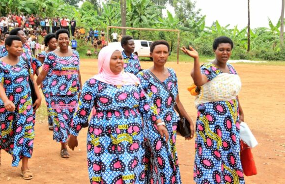 BuRuNDi : Les femmes de BuTaGaNZWa fêtaient la Journée Internationale de la Femme 2022 / KaYaNZA