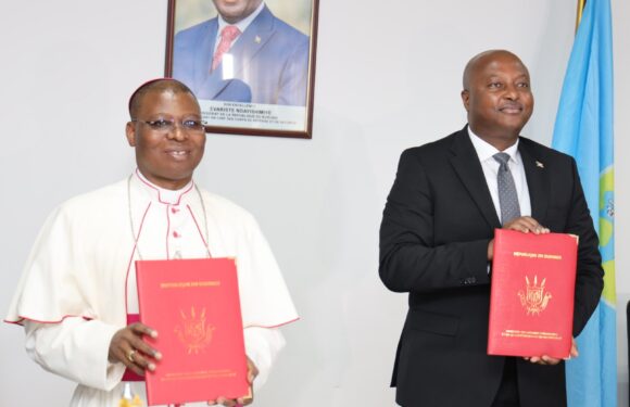 Burundi / Vatican : M. SHINGIRO Albert reçoit en audience Ambassadeur Mgr DATONOU Dieudonné