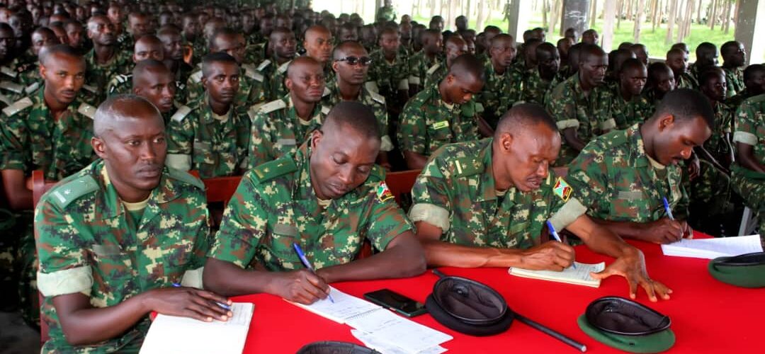 Burundi : Causerie morale des militaires FDNB avant leur déploiement en RDC